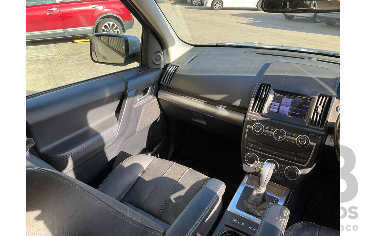 9/2013 Land Rover Freelander 2 SD4 HSE (4x4) LF MY13 4d Wagon Silver Turbo Diesel 2.2L