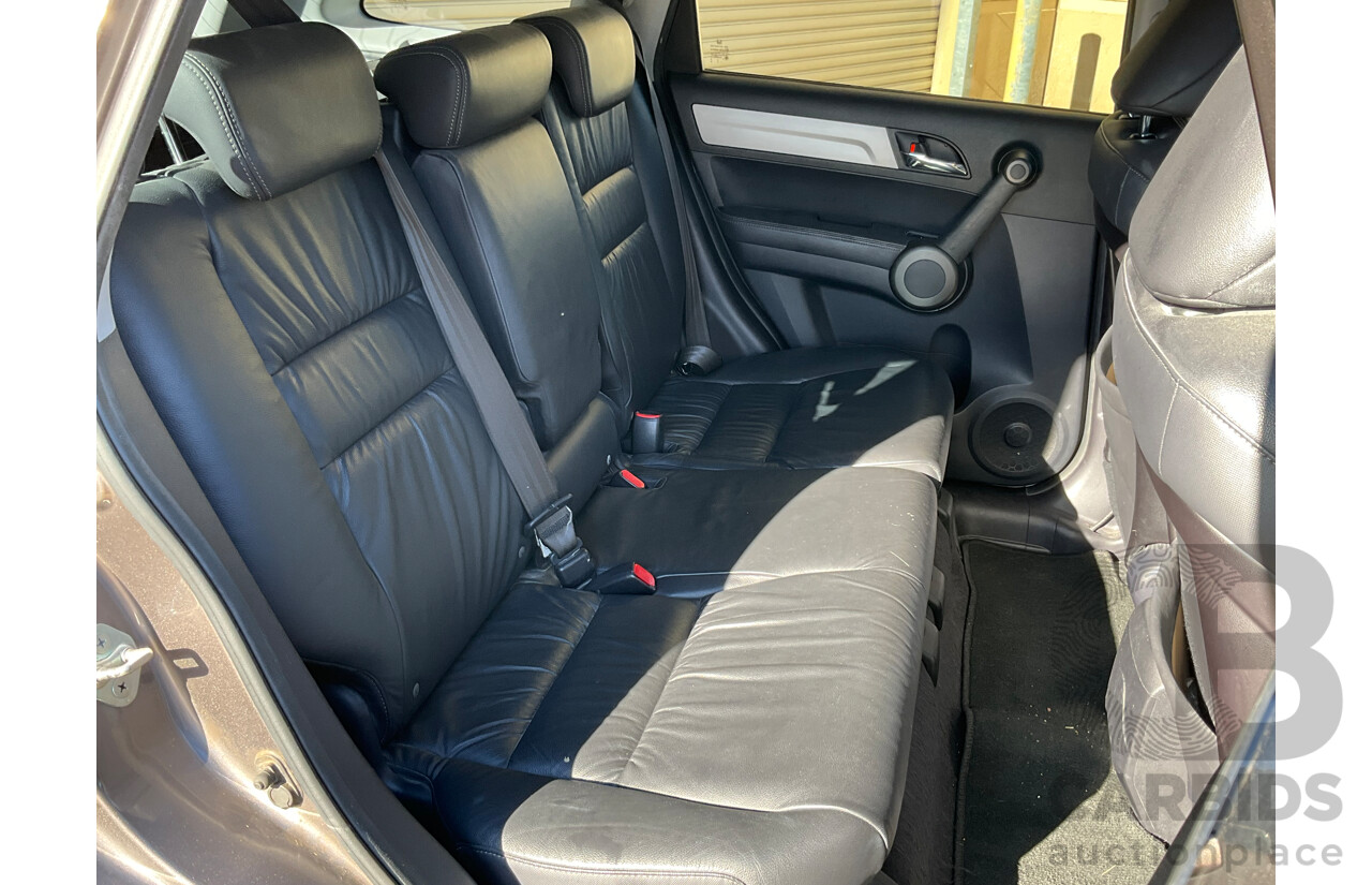 4/2011 Honda CR-V (4x4) Luxury MY10 4d Wagon Grey 2.4L