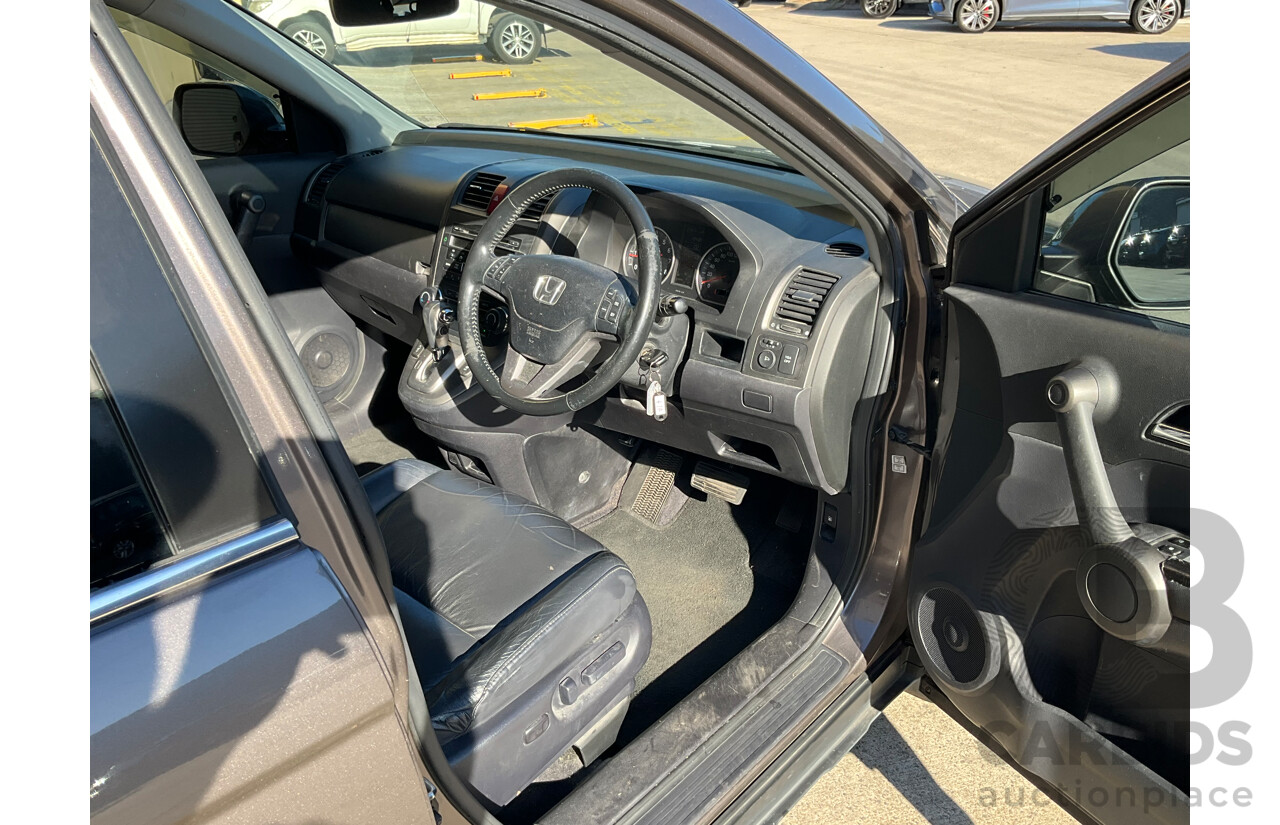 4/2011 Honda CR-V (4x4) Luxury MY10 4d Wagon Grey 2.4L
