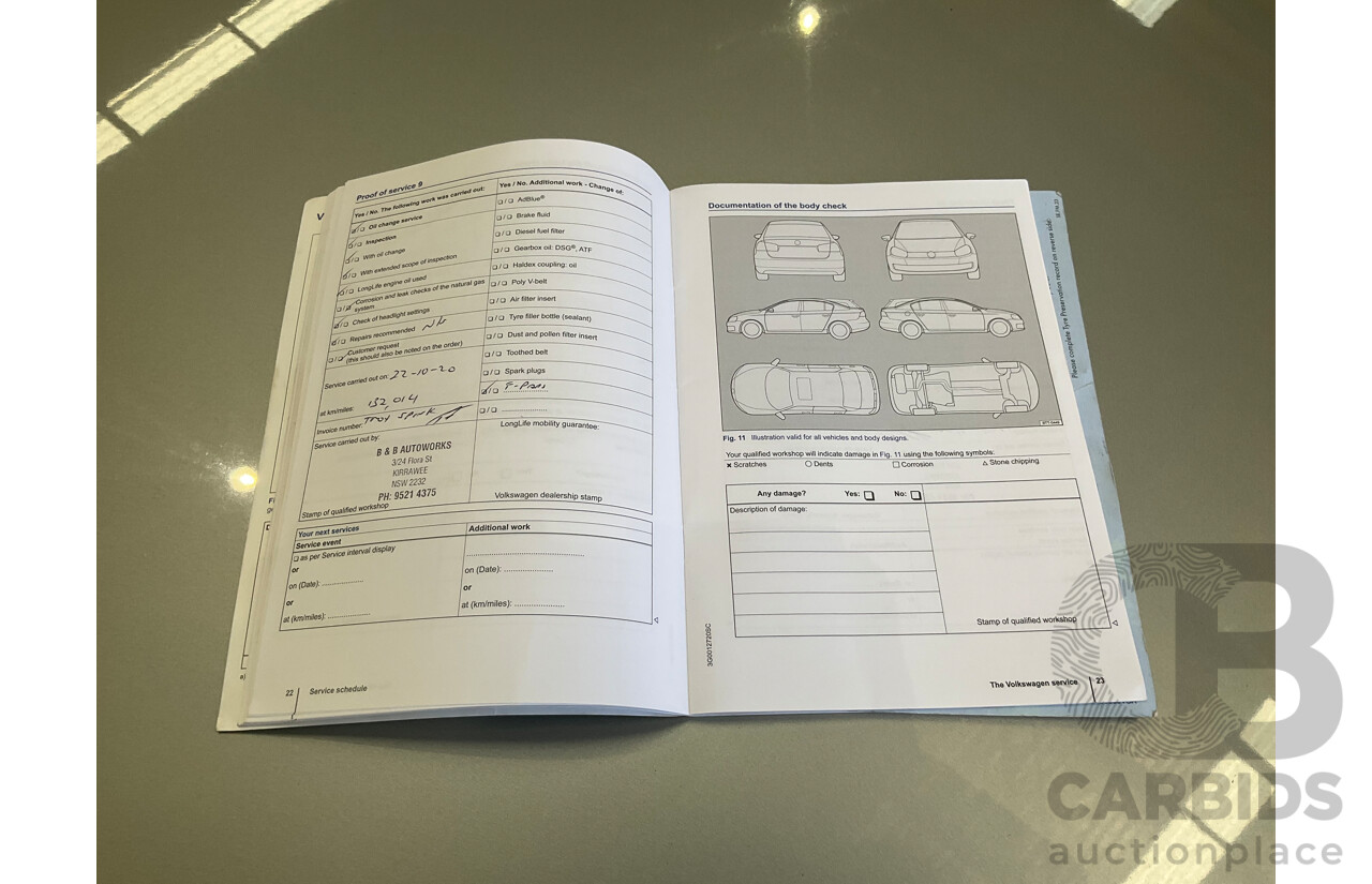 10/2015 Volkswagen Touareg 150 TDI AWD 7P MY16 4D Wagon Silver Turbo Diesel 3.0L