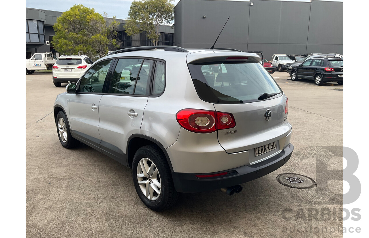 6/2011 Volkswagen Tiguan 125 TSI 5NC MY11 4d Wagon Silver 2.0L