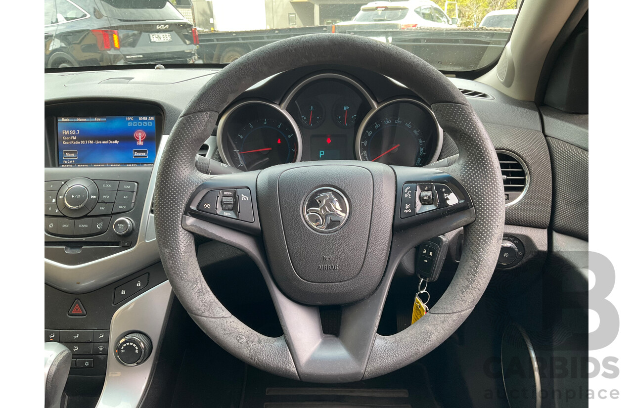 11/2014 Holden Cruze Z-Series JH MY14 4d Sedan Grey 1.8L