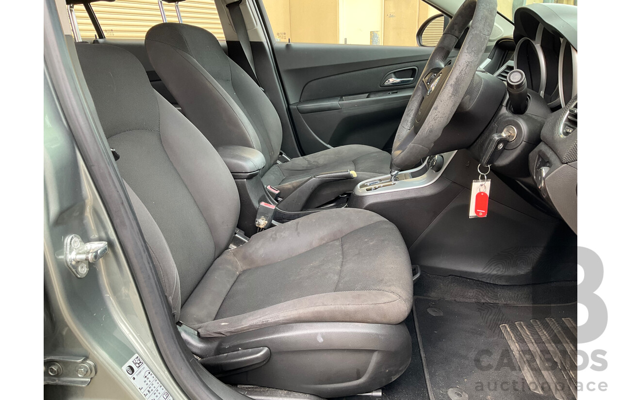 11/2014 Holden Cruze Z-Series JH MY14 4d Sedan Grey 1.8L