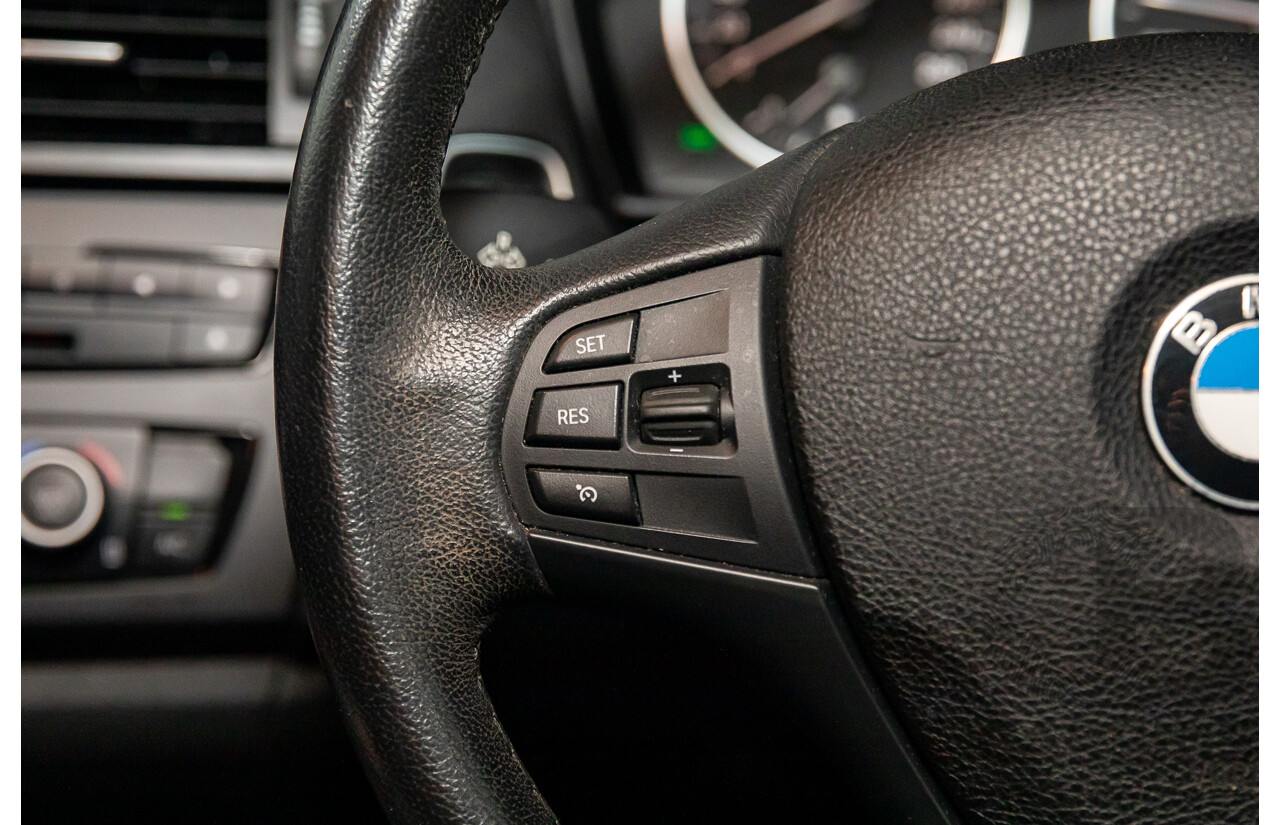 4/2013 BMW 118i F20 5d Hatchback Deep Sea Blue Metallic Turbo 1.6L