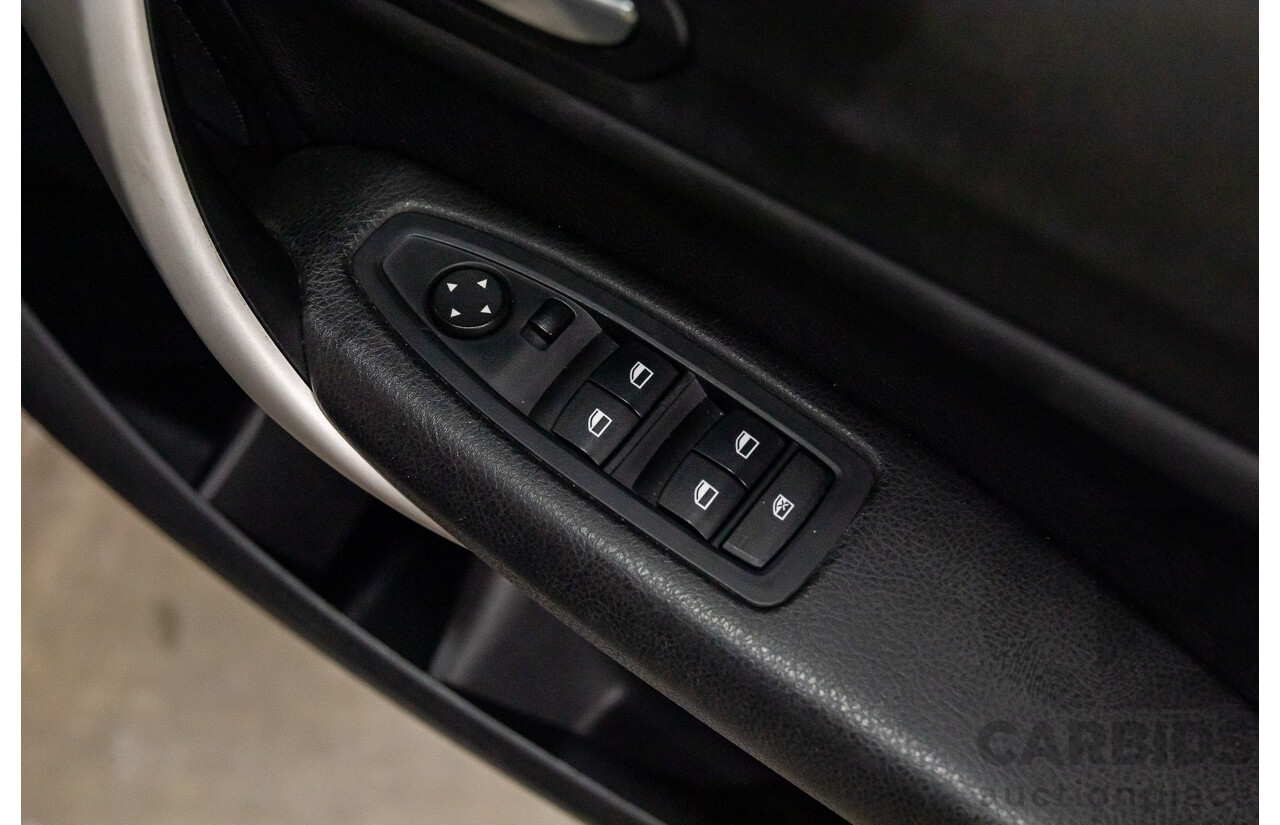 4/2013 BMW 118i F20 5d Hatchback Deep Sea Blue Metallic Turbo 1.6L