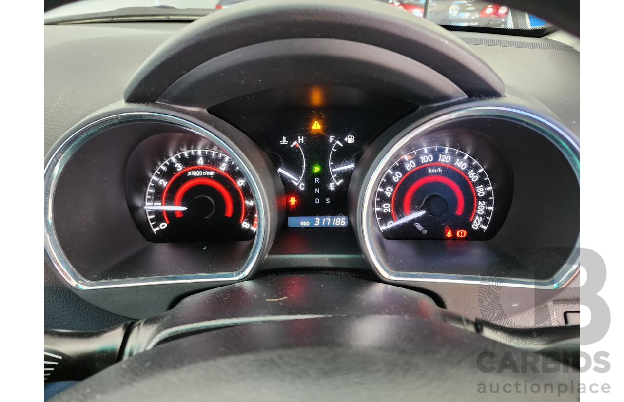 4/2009 Toyota Kluger KX-R (4x4) 7 SEAT GSU45R 4d Wagon Silver 3.5L