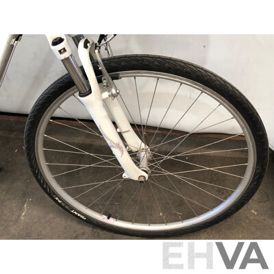 Giant Cypress DX W 14 Inch Woman's Bicycle