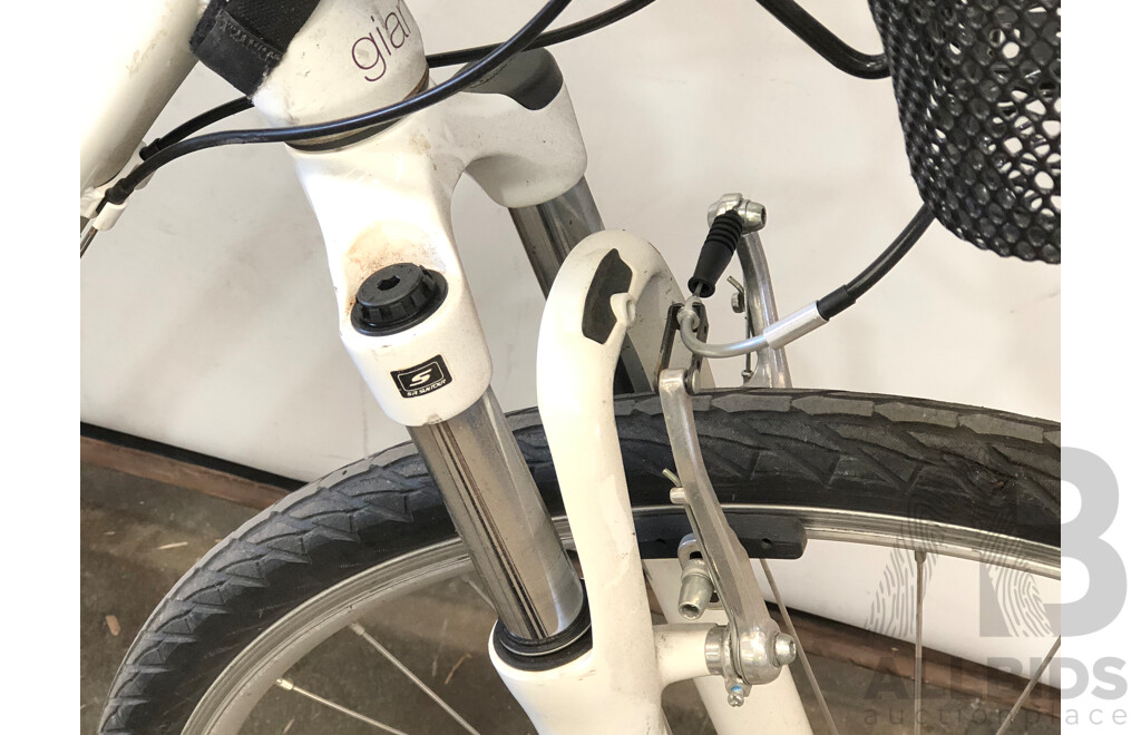 Giant Cypress DX W 14 Inch Woman's Bicycle