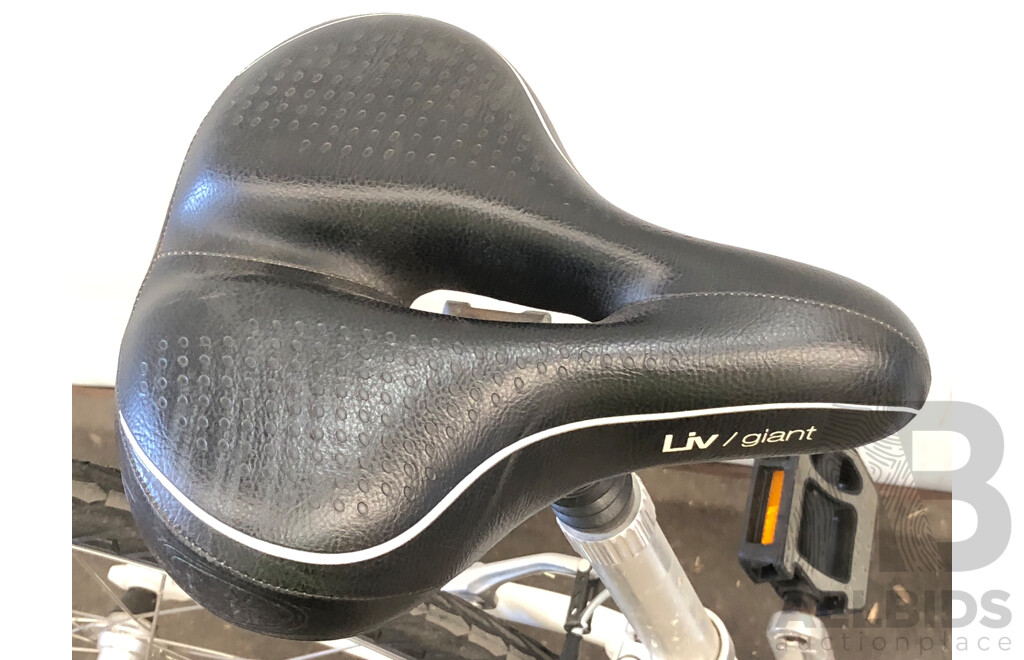 Giant Cypress DX W 14 Inch Woman's Bicycle