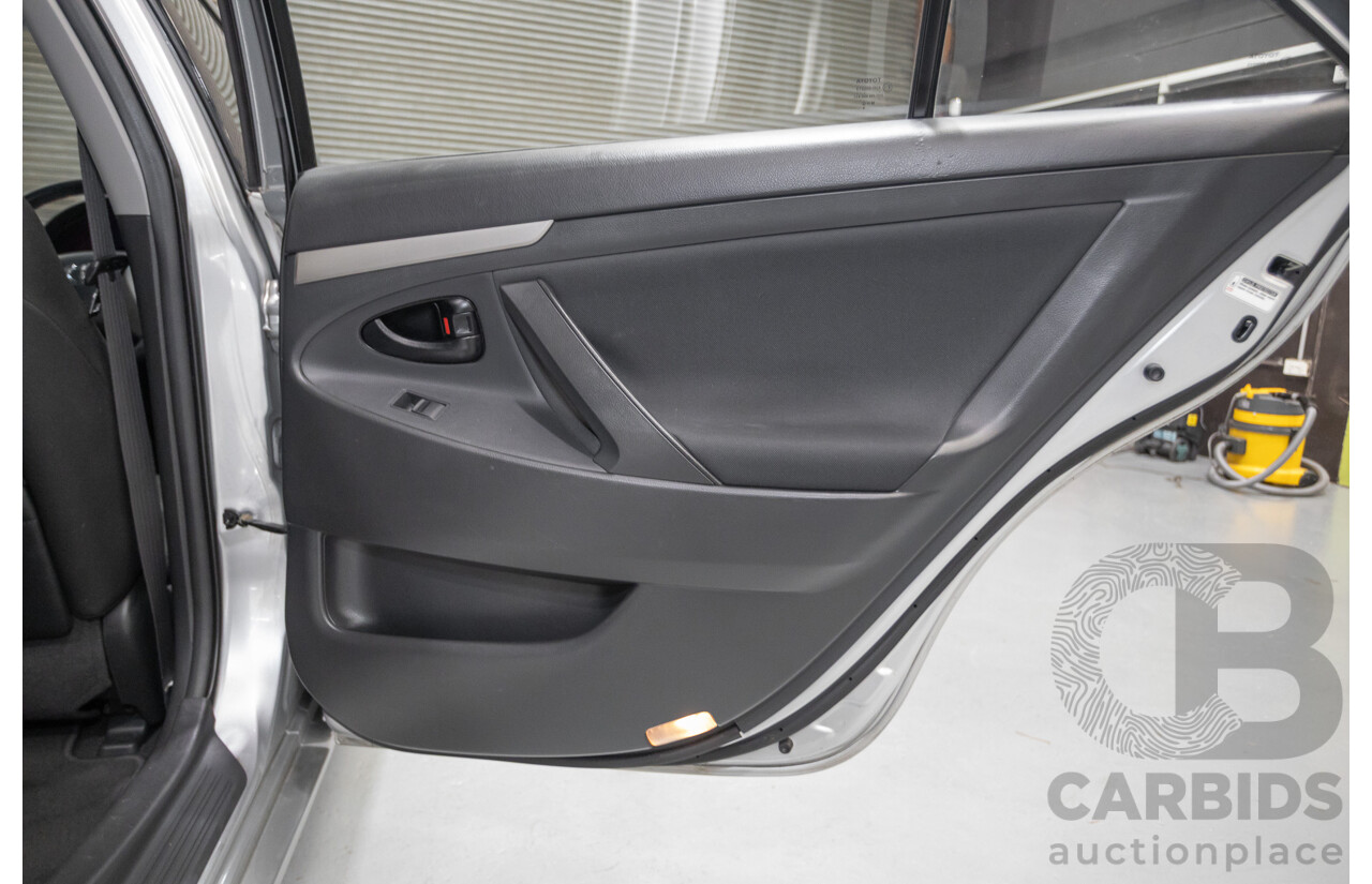 7/2011 Toyota Aurion Touring SE GSV40R 4D Sedan Titanium Silver Metallic V6 3.5L