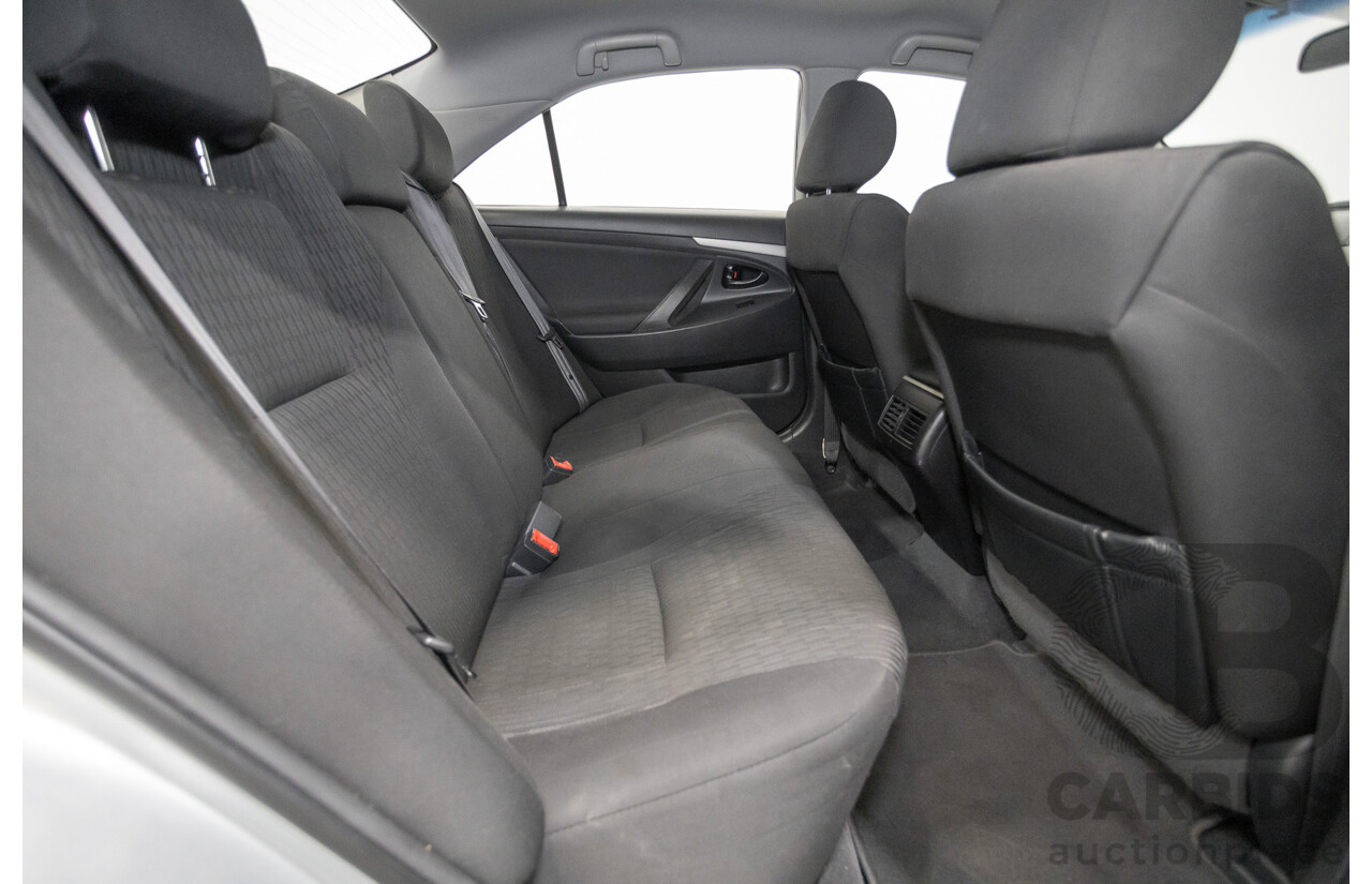 7/2011 Toyota Aurion Touring SE GSV40R 4D Sedan Titanium Silver Metallic V6 3.5L