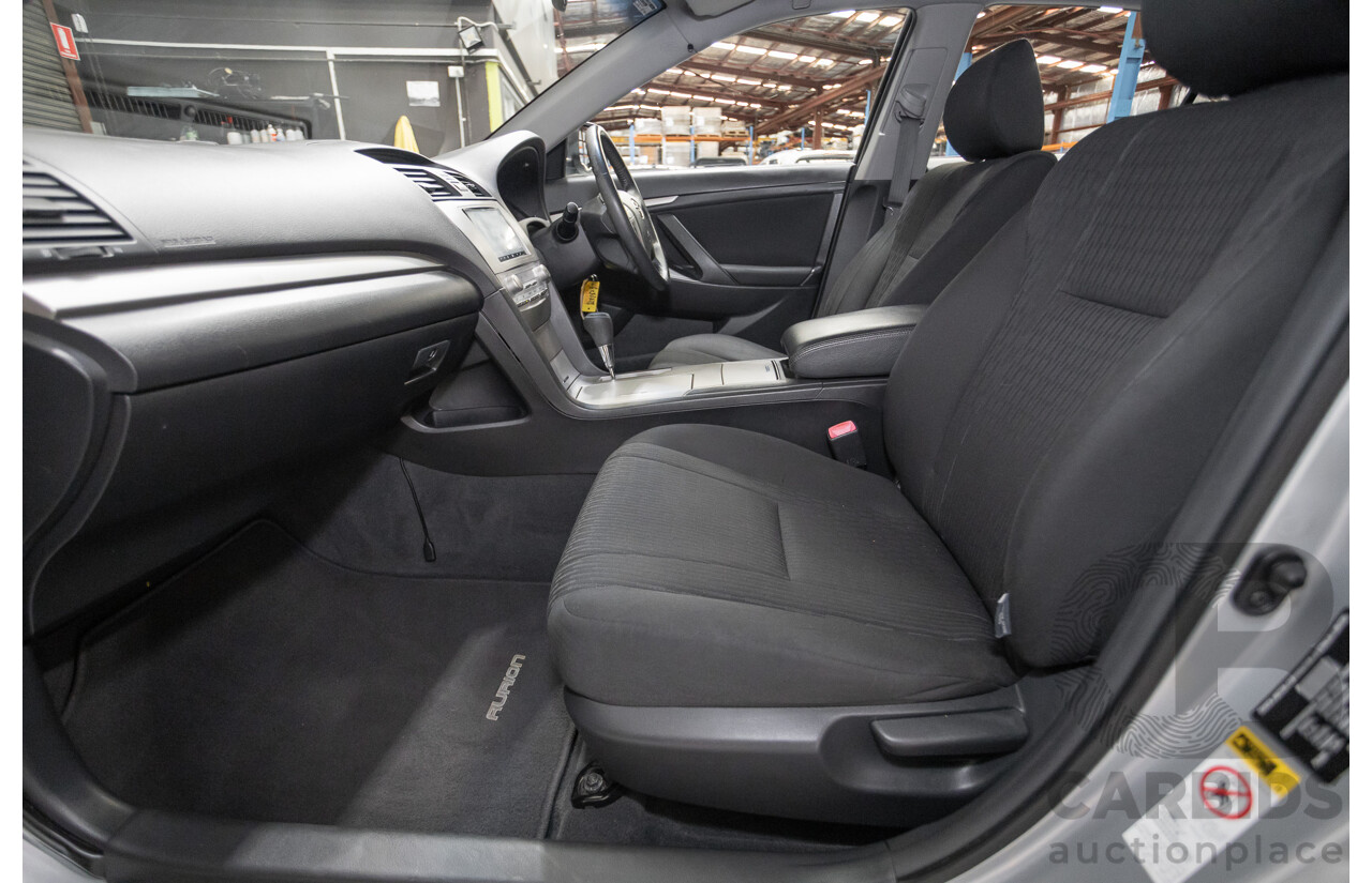 7/2011 Toyota Aurion Touring SE GSV40R 4D Sedan Titanium Silver Metallic V6 3.5L