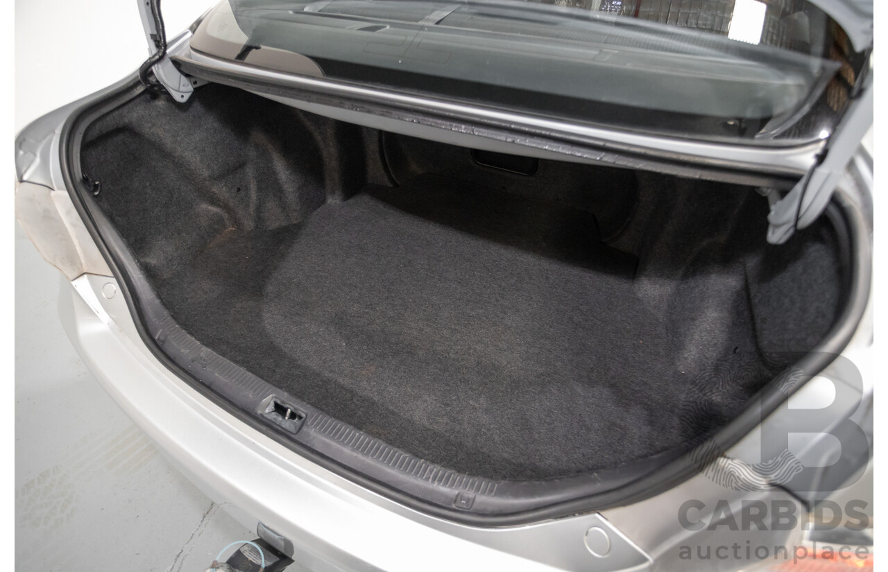 7/2011 Toyota Aurion Touring SE GSV40R 4D Sedan Titanium Silver Metallic V6 3.5L