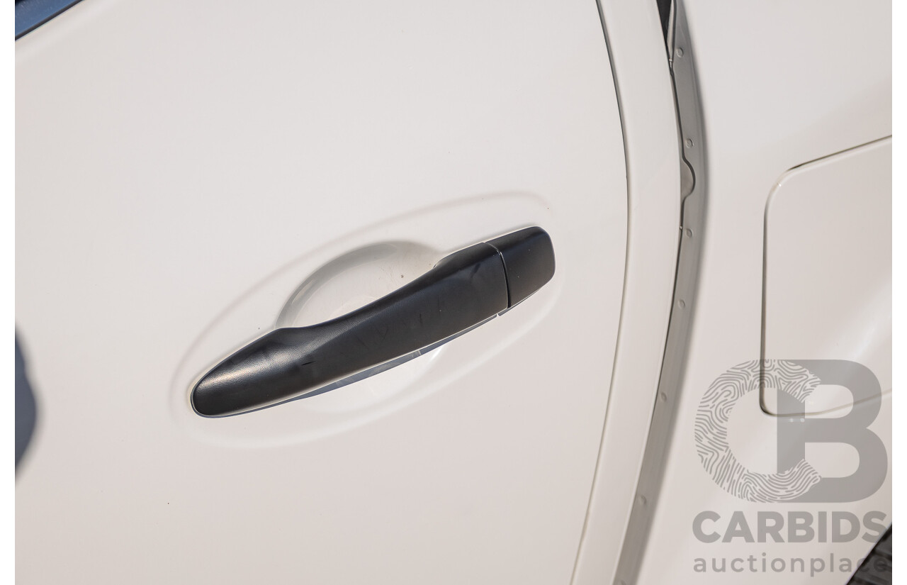 03/2017 Nissan Navara SL (4x4) D23 SERIES II Dual Cab Utility White Turbo Diesel 2.3L