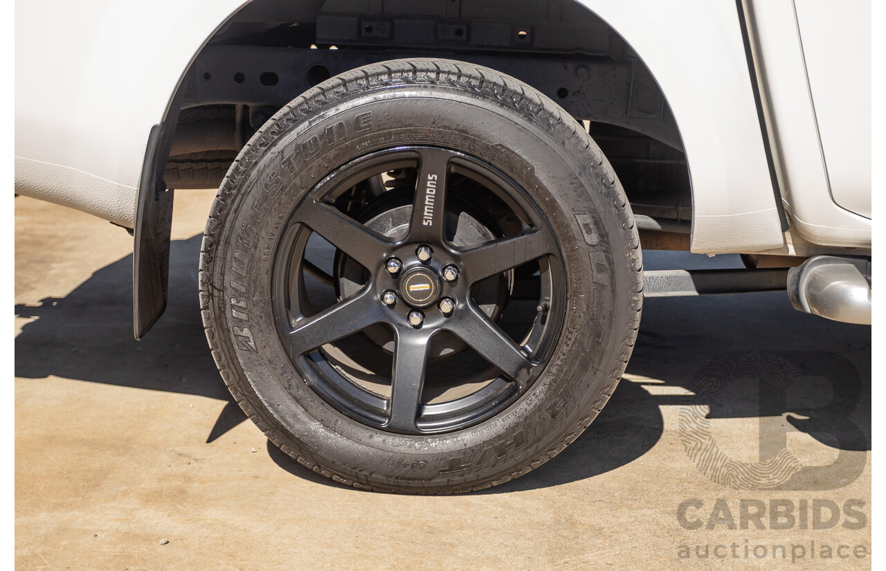 03/2017 Nissan Navara SL (4x4) D23 SERIES II Dual Cab Utility White Turbo Diesel 2.3L