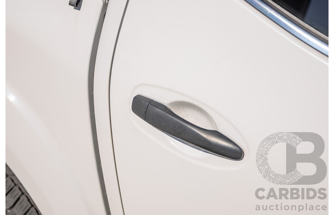 03/2017 Nissan Navara SL (4x4) D23 SERIES II Dual Cab Utility White Turbo Diesel 2.3L