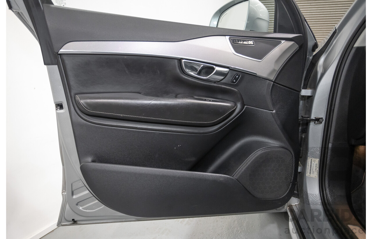 1/2016 Volvo XC90 D5 2.0 Inscription (AWD) 256 MY16 4D Wagon Electric Silver Metallic Twin Tubro Diesel 2.0L