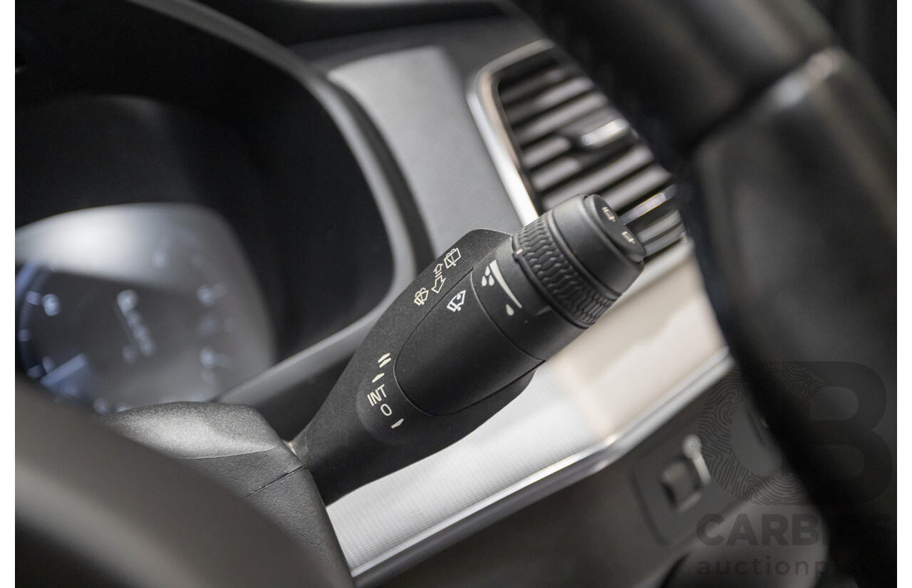 1/2016 Volvo XC90 D5 2.0 Inscription (AWD) 256 MY16 4D Wagon Electric Silver Metallic Twin Tubro Diesel 2.0L