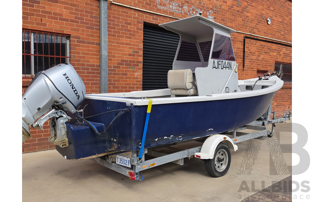 6m Custom Build Centre Console Fibreglass Boat with 60hp Honda Outboard and Trailer