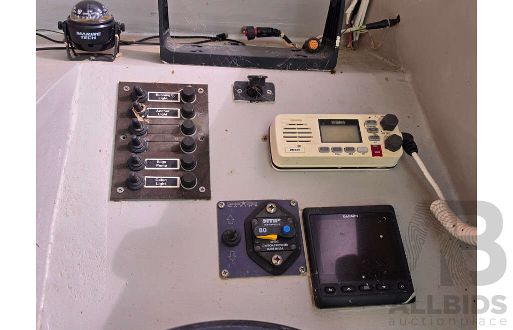 6m Custom Build Centre Console Fibreglass Boat with 60hp Honda Outboard and Trailer