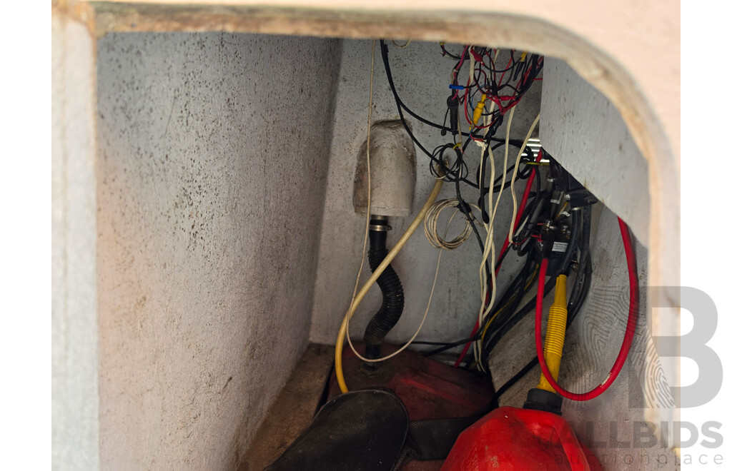 6m Custom Build Centre Console Fibreglass Boat with 60hp Honda Outboard and Trailer