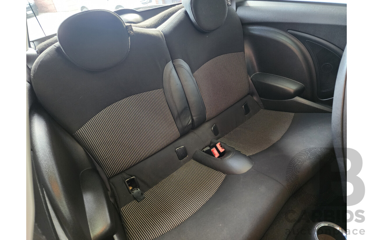 5/2008 Mini Cooper  R56 2d Hatchback Black 1.6L