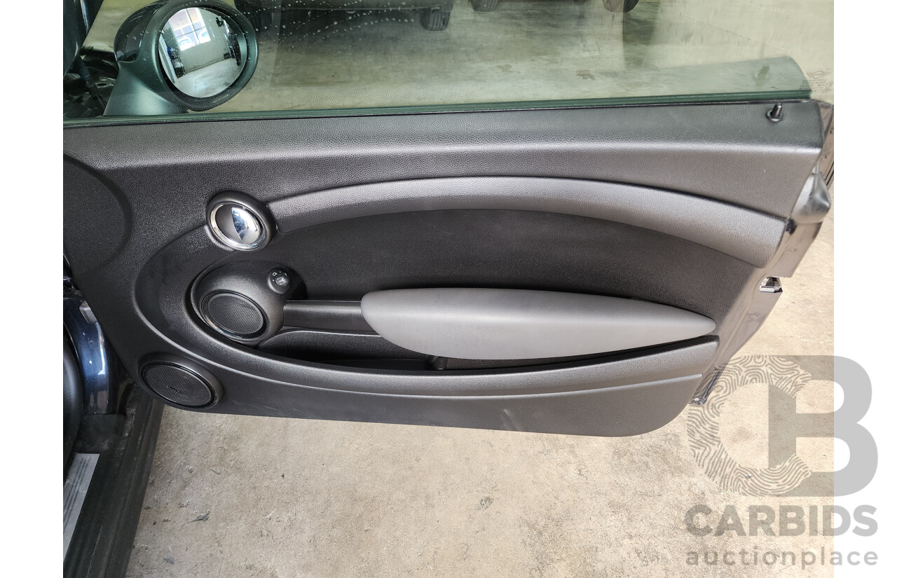 5/2008 Mini Cooper  R56 2d Hatchback Black 1.6L