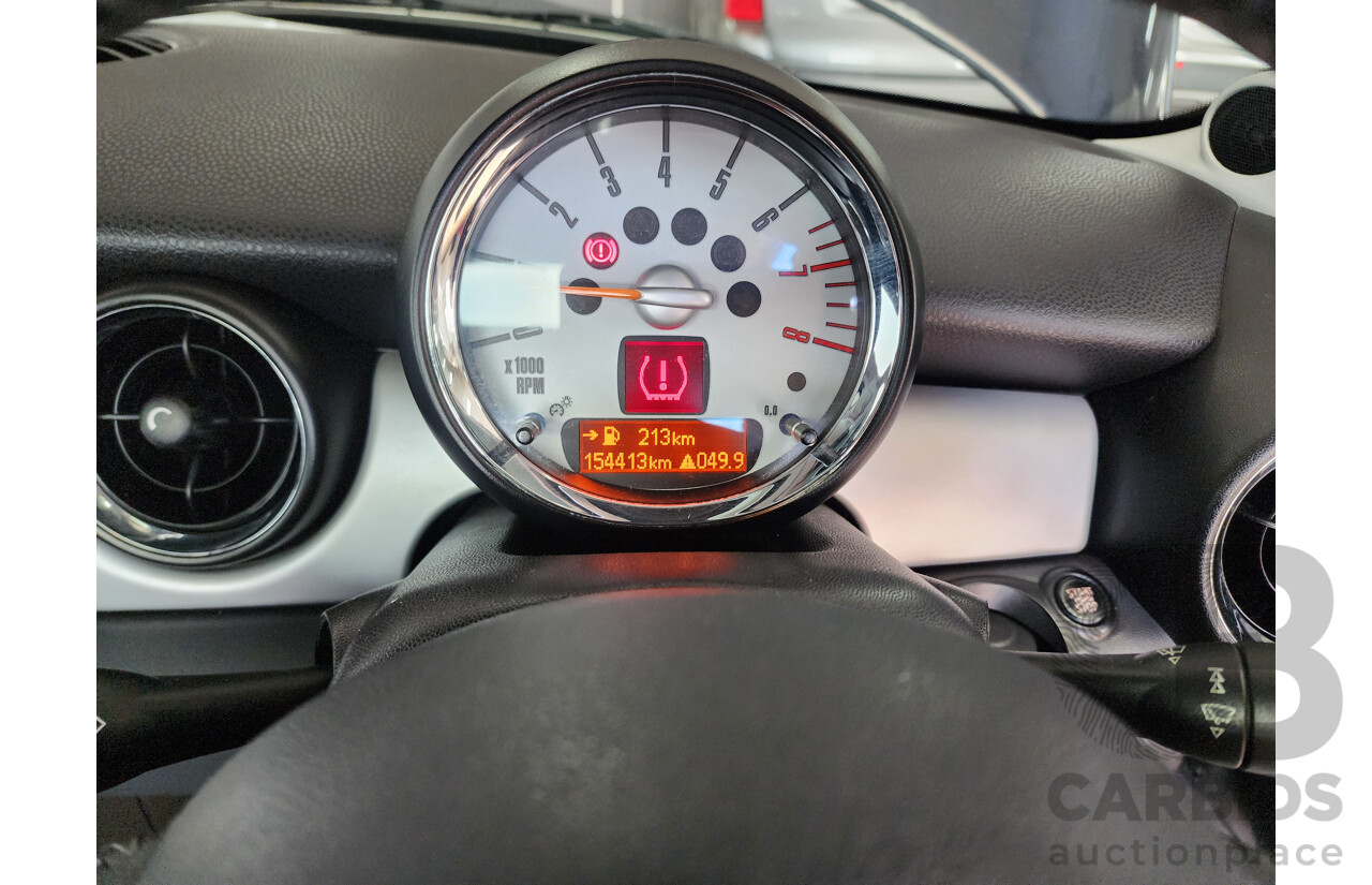 5/2008 Mini Cooper  R56 2d Hatchback Black 1.6L