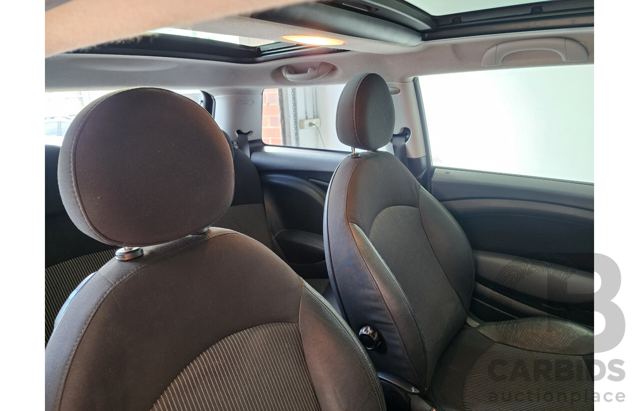 5/2008 Mini Cooper  R56 2d Hatchback Black 1.6L