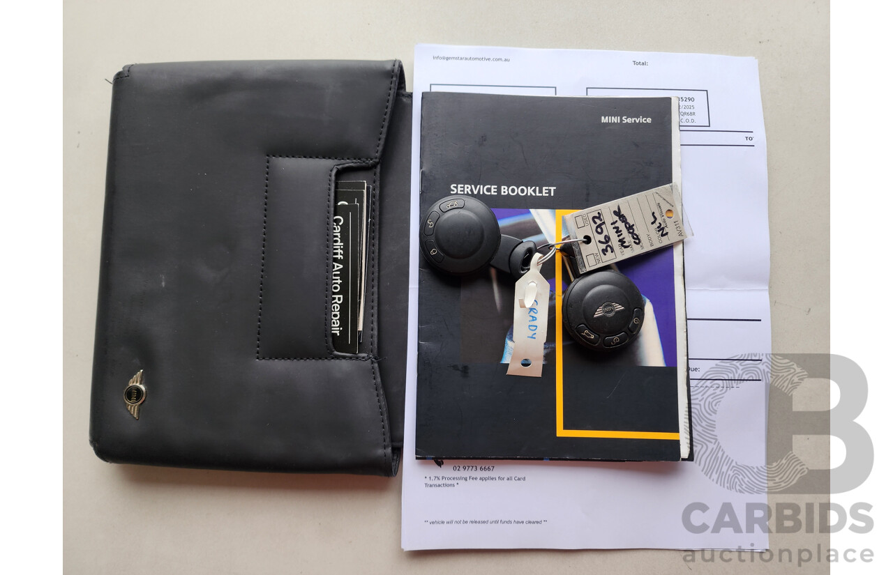 5/2008 Mini Cooper  R56 2d Hatchback Black 1.6L