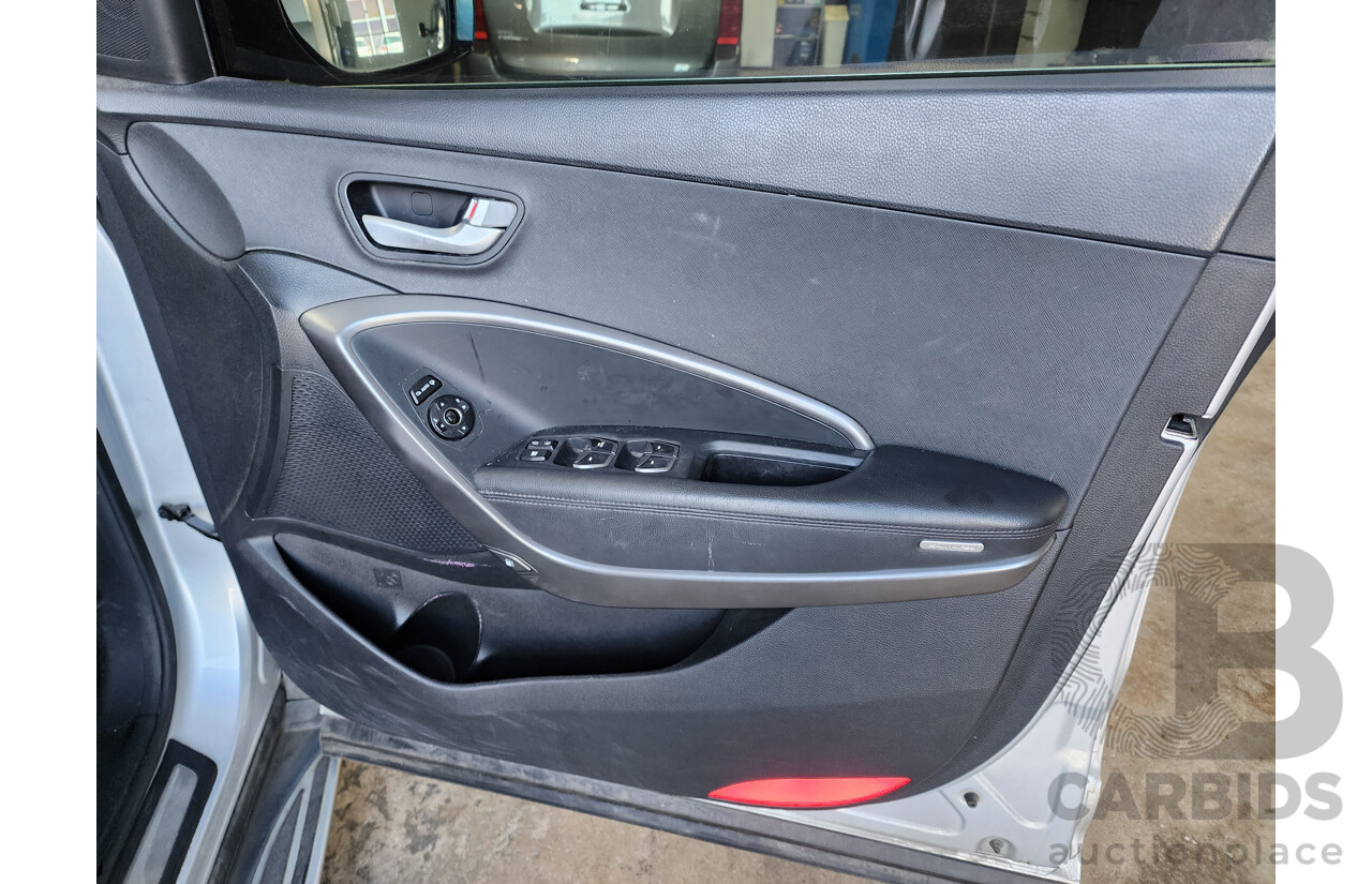 1/2016 Hyundai Santa Fe Elite CRDi (4x4) DM MY15 4d Wagon Silver 2.2L