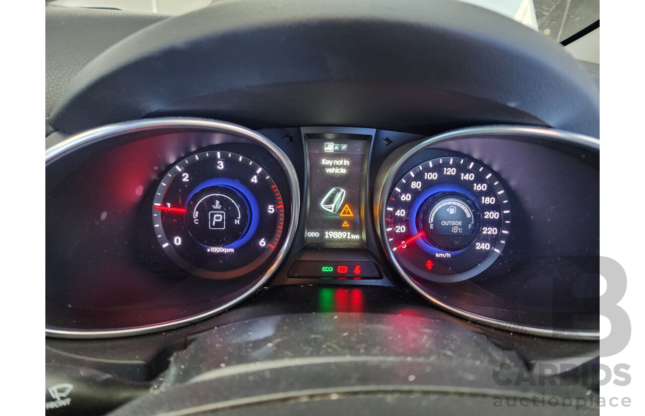 1/2016 Hyundai Santa Fe Elite CRDi (4x4) DM MY15 4d Wagon Silver 2.2L