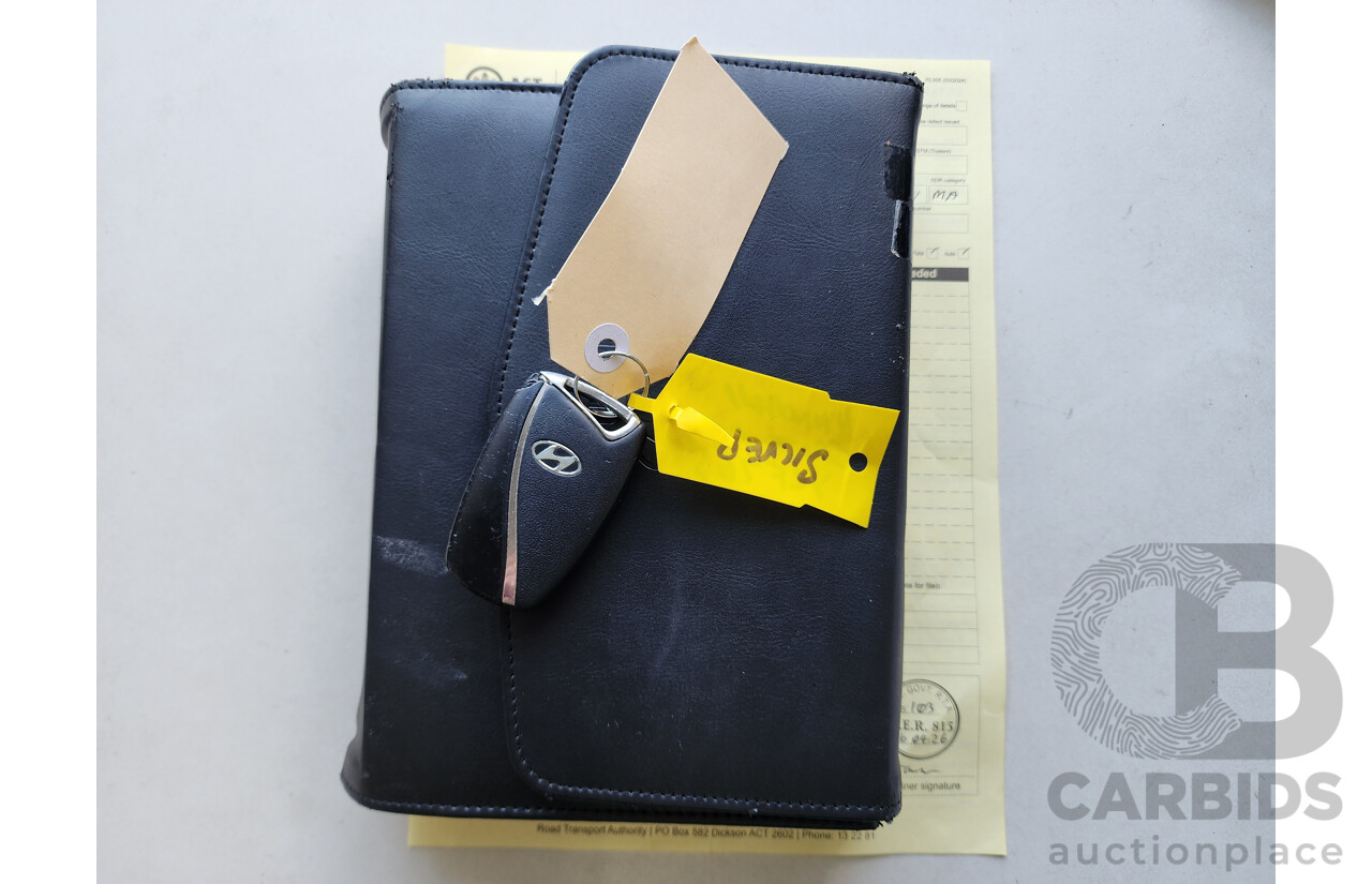 1/2016 Hyundai Santa Fe Elite CRDi (4x4) DM MY15 4d Wagon Silver 2.2L