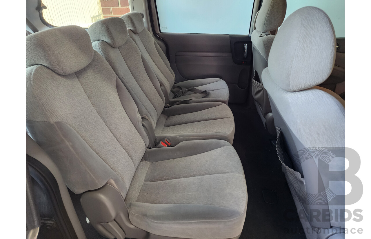 8/2011 Kia Grand Carnival Si VQ MY11 4d Wagon Silver 3.5L