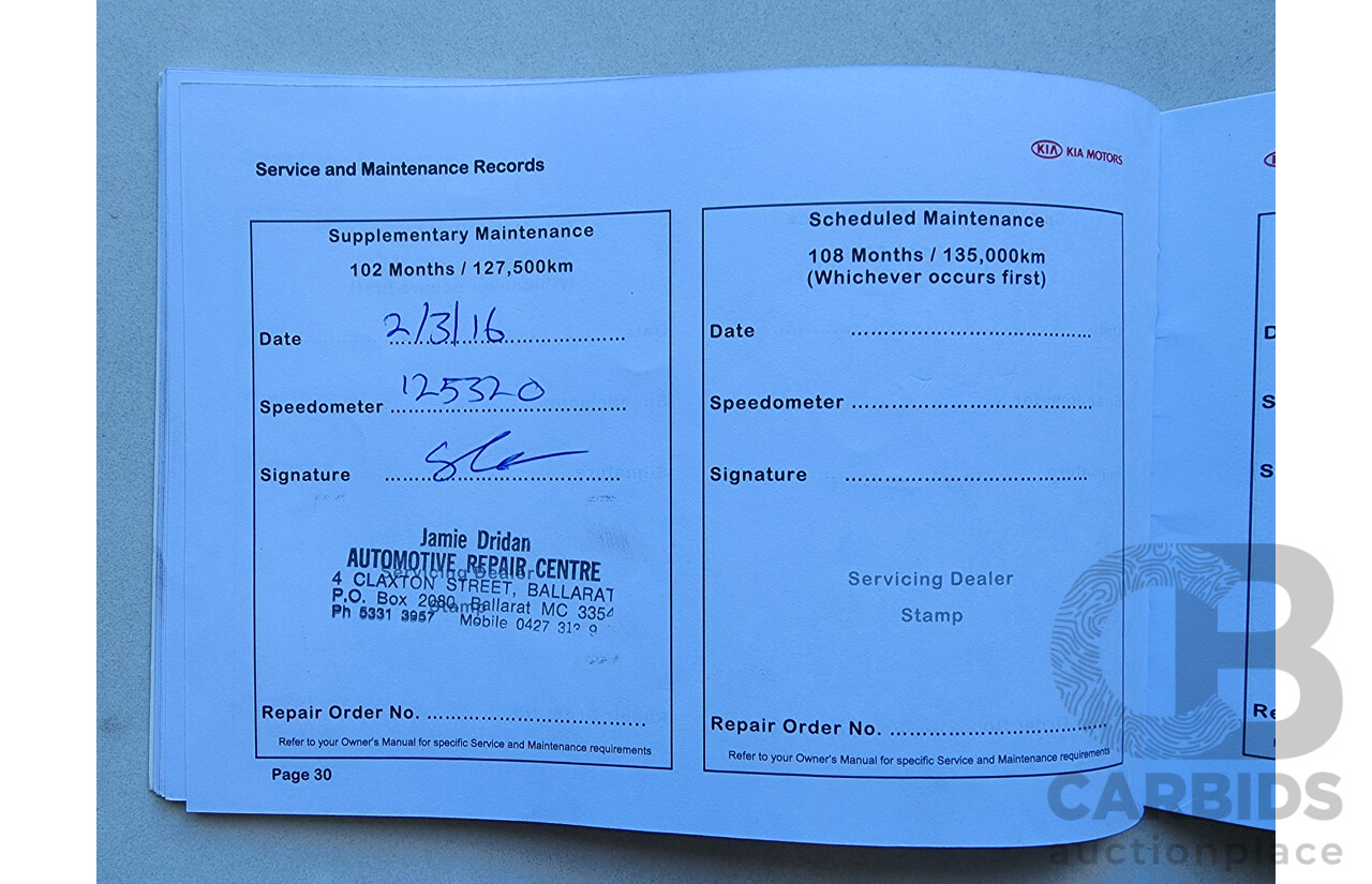 8/2011 Kia Grand Carnival Si VQ MY11 4d Wagon Silver 3.5L