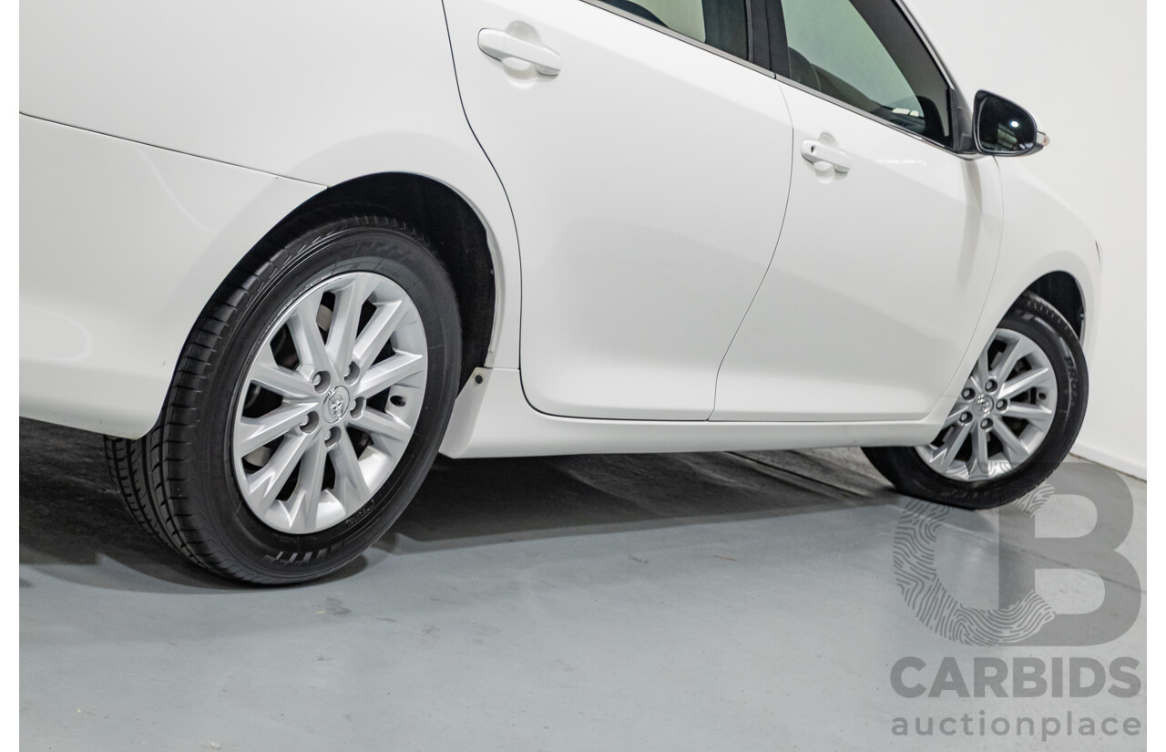 12/2011 Toyota Camry Altise ASV50R 4D Sedan White 2.5L