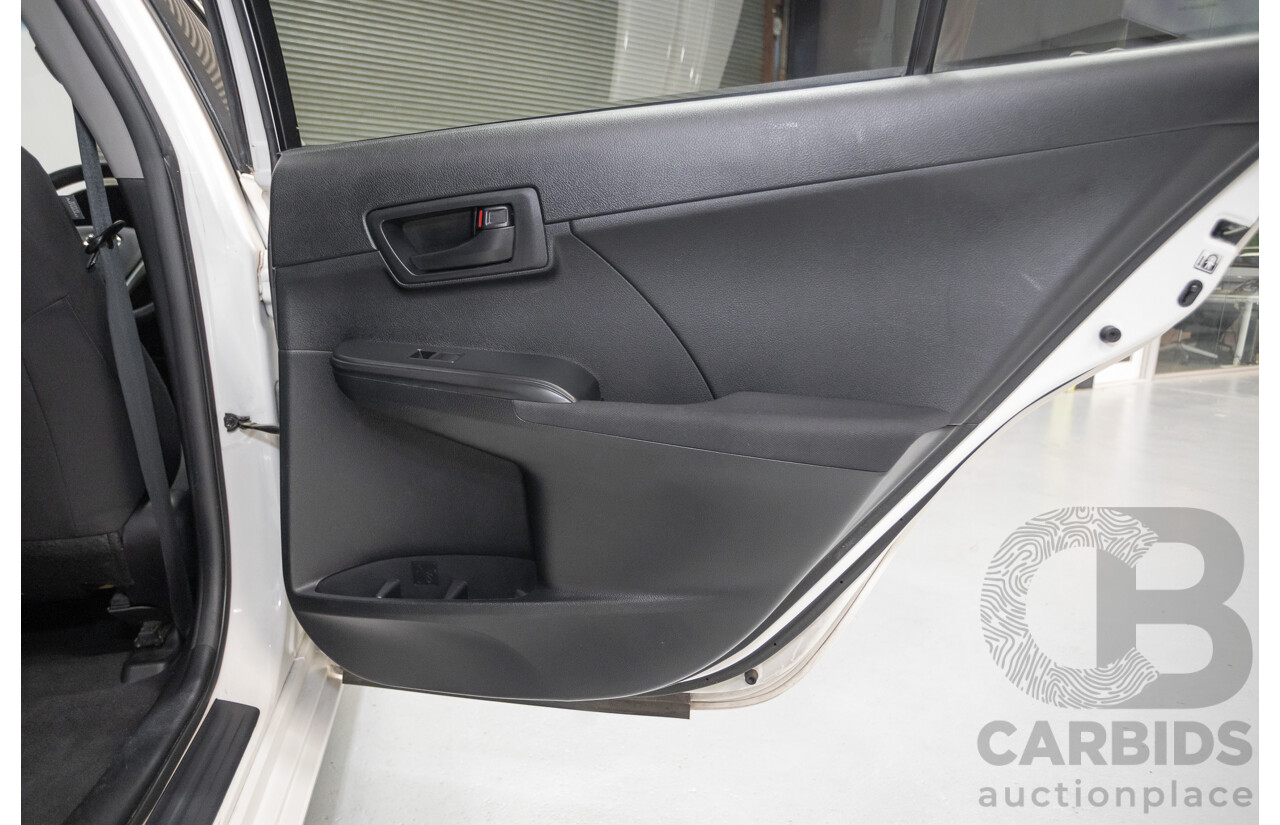 12/2011 Toyota Camry Altise ASV50R 4D Sedan White 2.5L