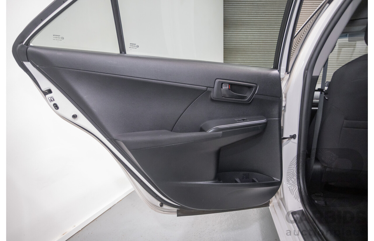 12/2011 Toyota Camry Altise ASV50R 4D Sedan White 2.5L