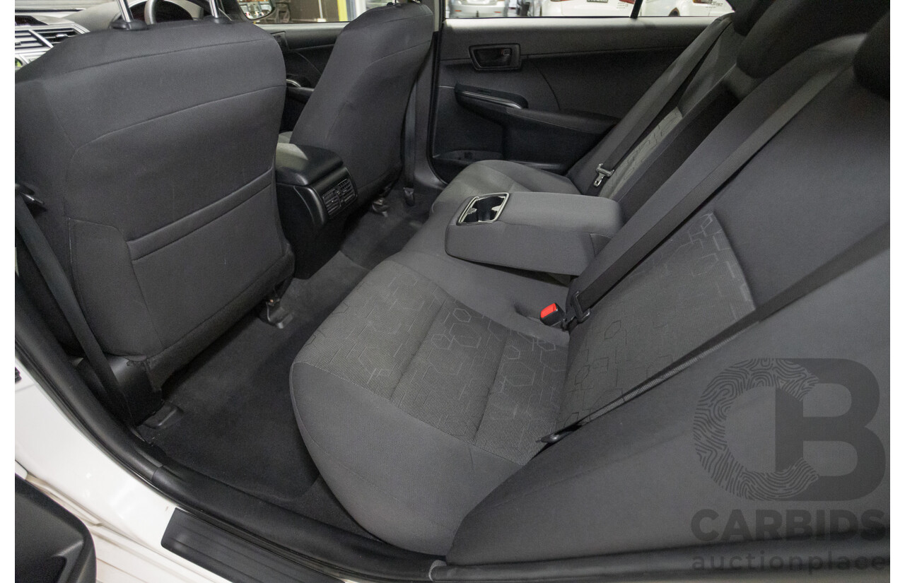 12/2011 Toyota Camry Altise ASV50R 4D Sedan White 2.5L