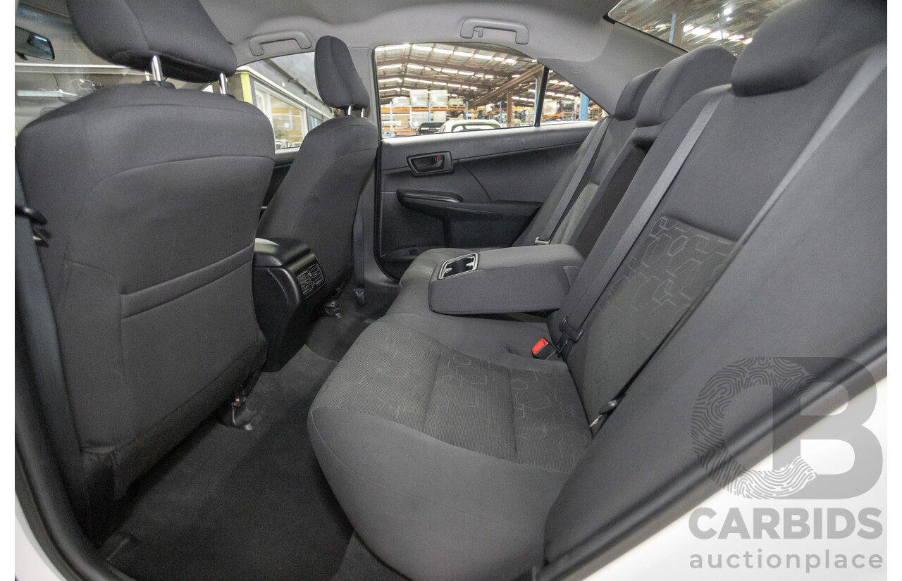 12/2011 Toyota Camry Altise ASV50R 4D Sedan White 2.5L