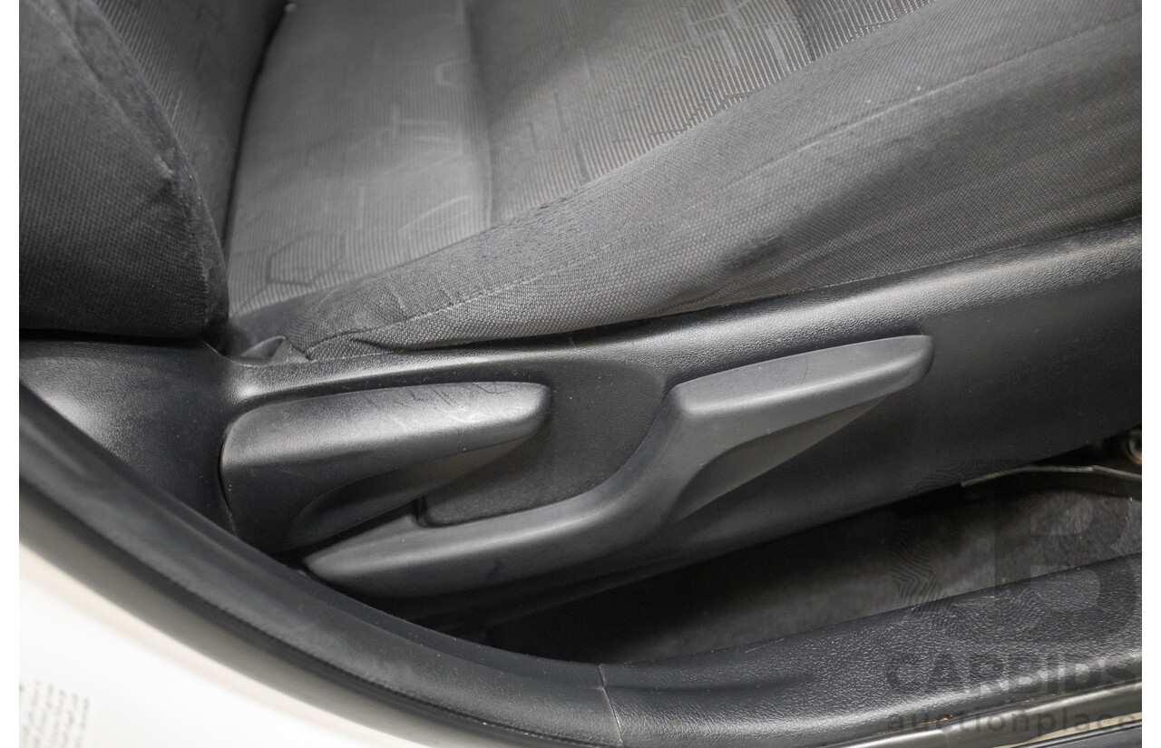 12/2011 Toyota Camry Altise ASV50R 4D Sedan White 2.5L