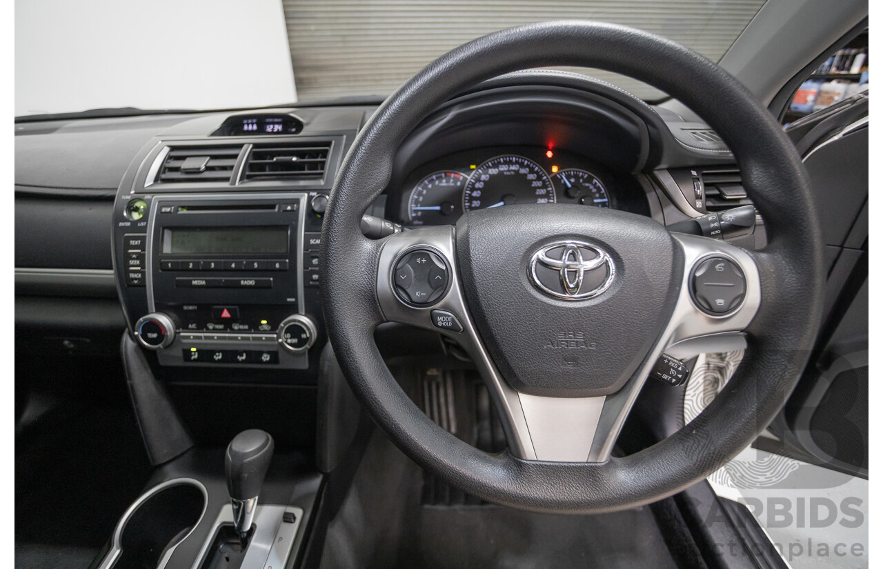 12/2011 Toyota Camry Altise ASV50R 4D Sedan White 2.5L