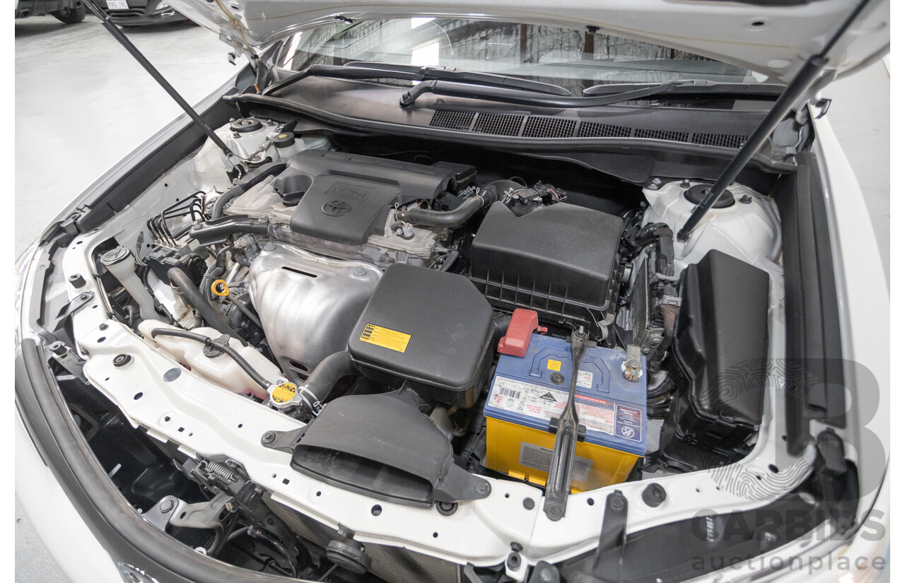 12/2011 Toyota Camry Altise ASV50R 4D Sedan White 2.5L