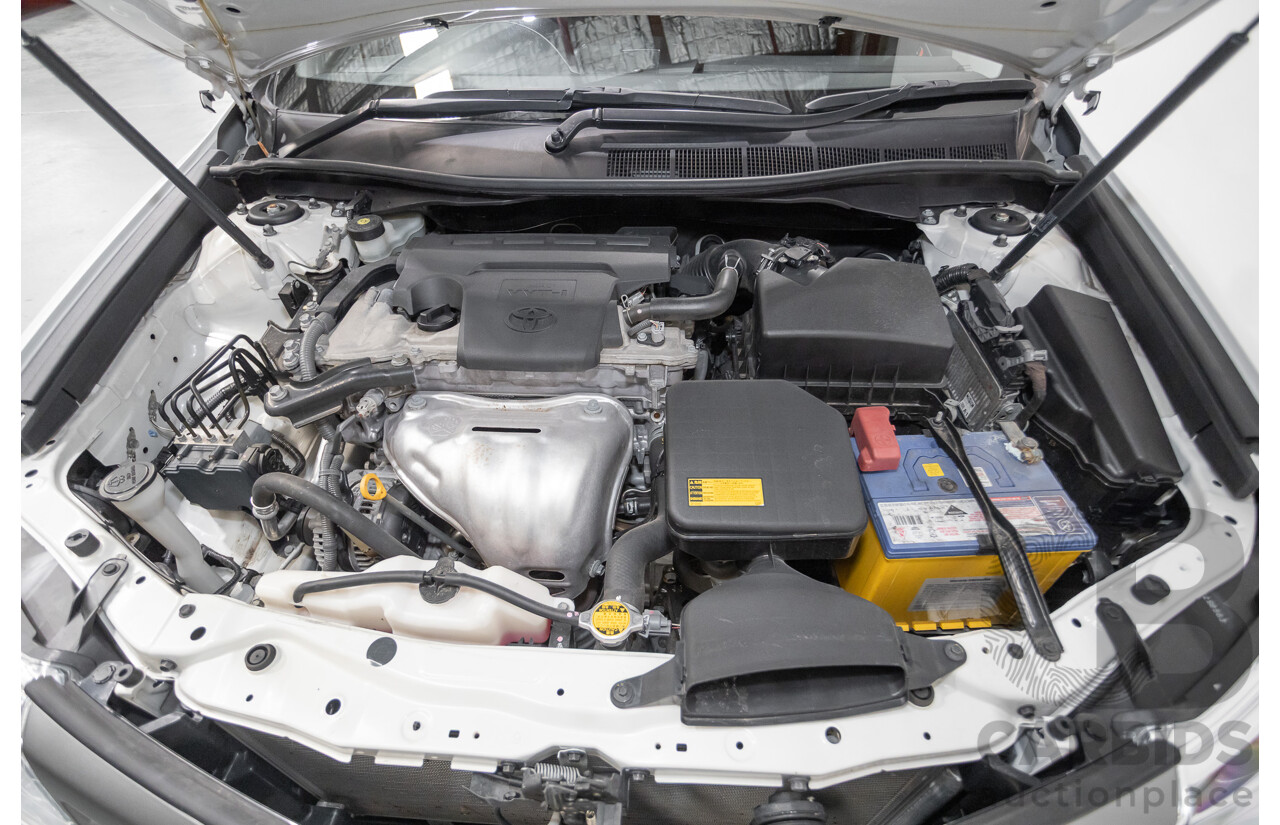 12/2011 Toyota Camry Altise ASV50R 4D Sedan White 2.5L