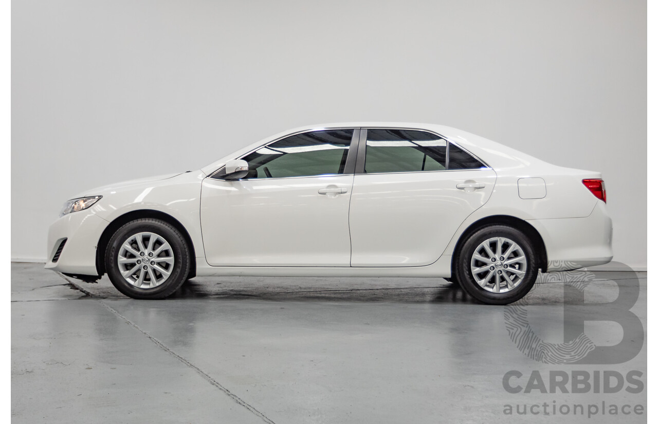 12/2011 Toyota Camry Altise ASV50R 4D Sedan White 2.5L