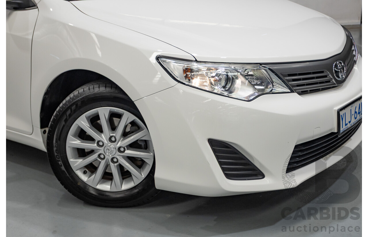 12/2011 Toyota Camry Altise ASV50R 4D Sedan White 2.5L