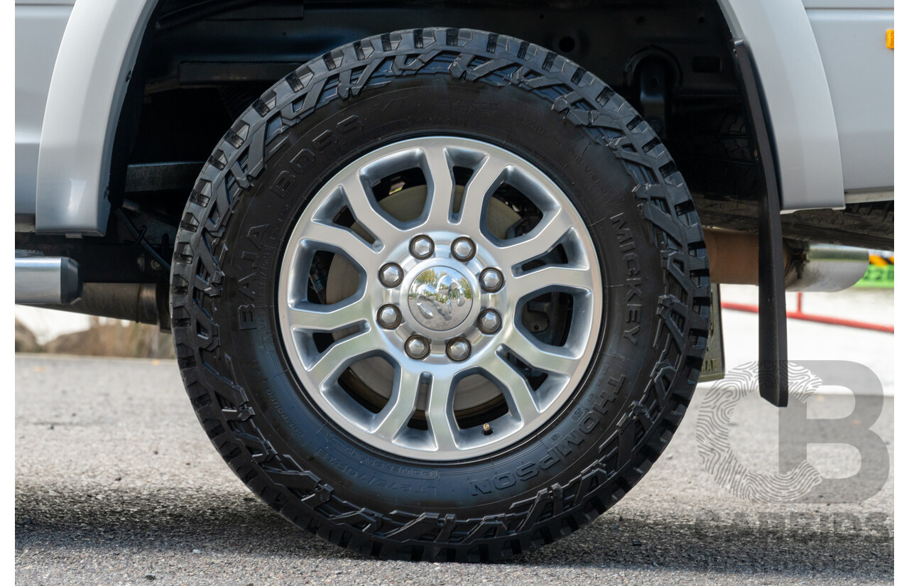 10/2017 (ASV) Dodge Ram 2500 HD Laramie RamBox (4x4) 4d Crew Cab Utility Bright Silver Metallic Turbo Diesel Cummins 6.7L