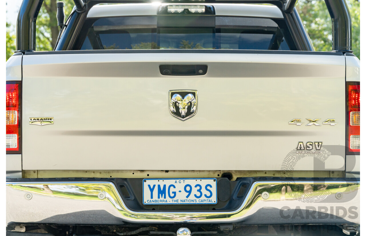 10/2017 (ASV) Dodge Ram 2500 HD Laramie RamBox (4x4) 4d Crew Cab Utility Bright Silver Metallic Turbo Diesel Cummins 6.7L