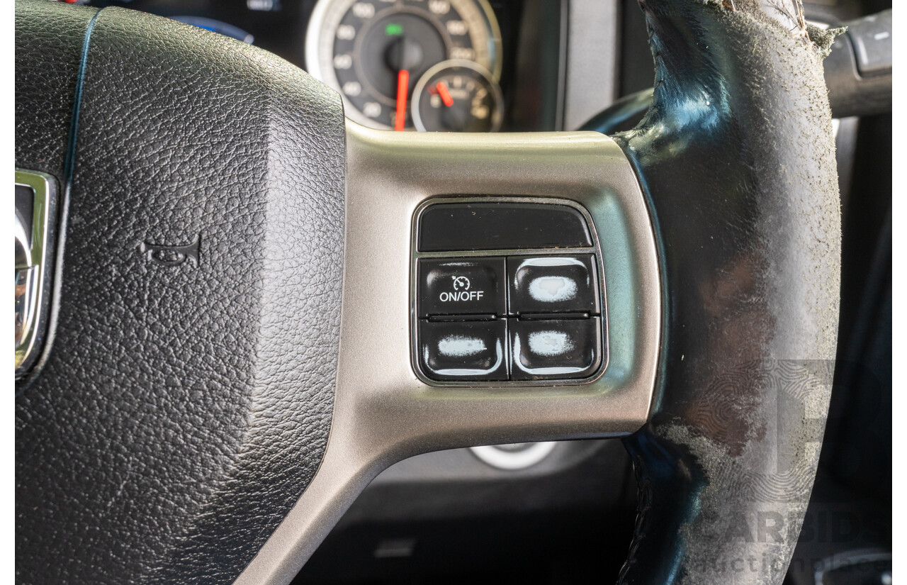 10/2017 (ASV) Dodge Ram 2500 HD Laramie RamBox (4x4) 4d Crew Cab Utility Bright Silver Metallic Turbo Diesel Cummins 6.7L