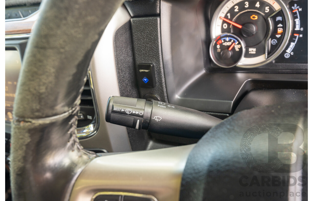 10/2017 (ASV) Dodge Ram 2500 HD Laramie RamBox (4x4) 4d Crew Cab Utility Bright Silver Metallic Turbo Diesel Cummins 6.7L